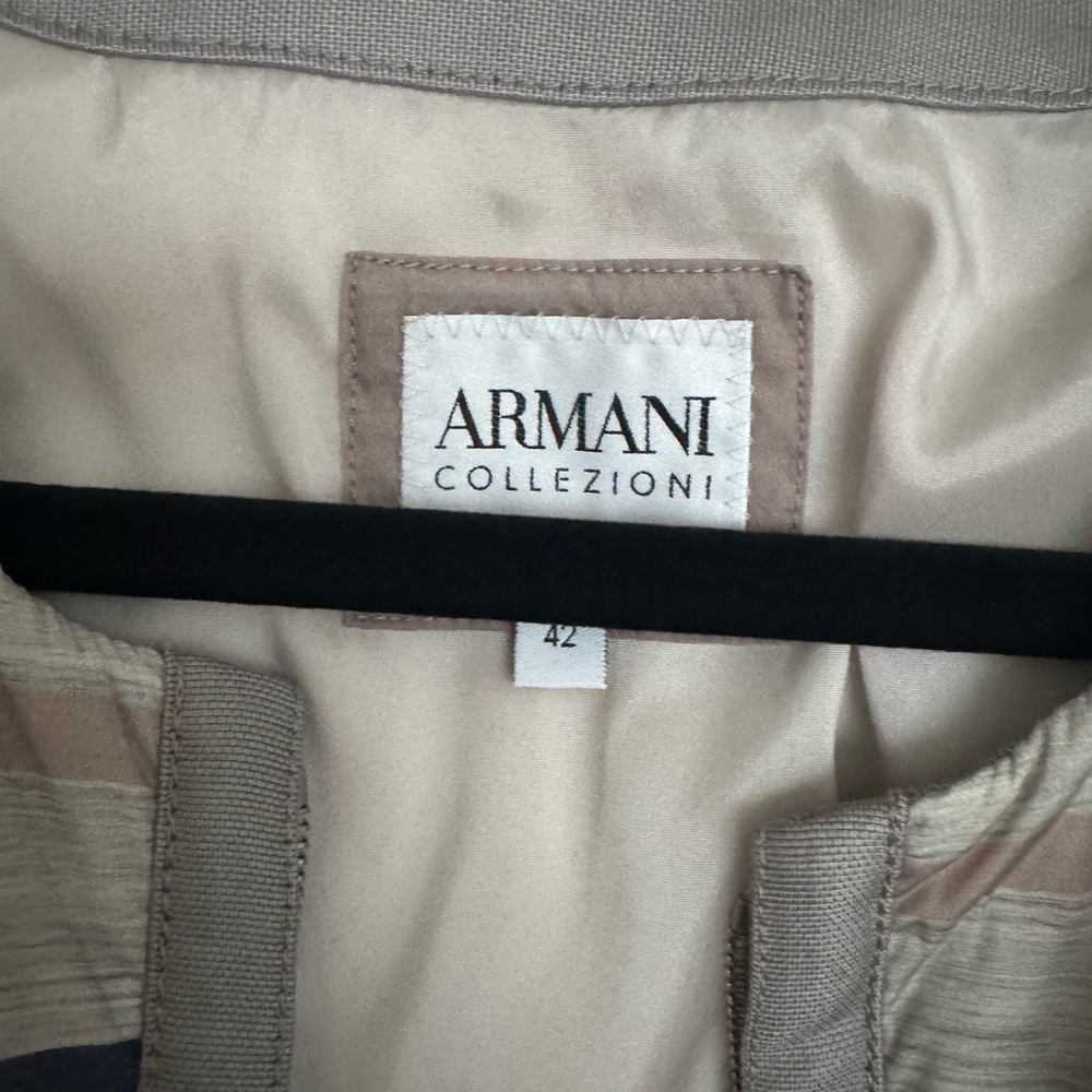 Striped Puffer Jacket - Picture 3 of 7
